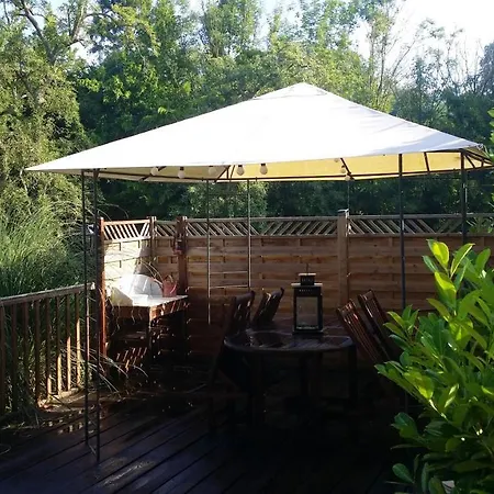 House With 2 Bedrooms In With Furnished Garden And Wifi 55 Km From The Beach Lisores