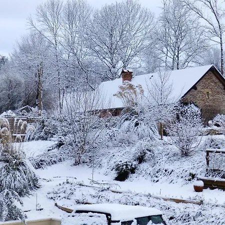House With 2 Bedrooms In With Furnished Garden And Wifi 55 Km From The Beach Feriehus